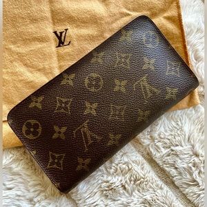 🛑SOLD🛑Louis Vuitton Monogram Zippy Wallet + DB